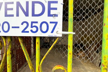 Casa para alugar com 60m², 2 quartos e sem vagaPlaquinha