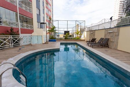 Apartamento à venda com 67m², 2 quartos e 1 vagaÁrea comum - Piscina