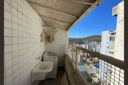 Apartamento para alugar com 120m², 2 quartos e 2 vagas
