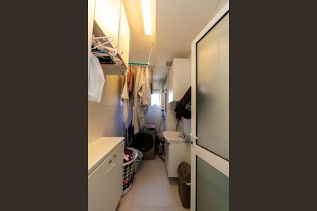 Apartamento à venda com 107m², 3 quartos e 2 vagasÁrea de Serviço