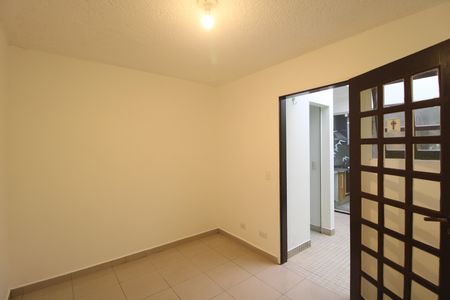 Casa de condomínio para alugar com 75m², 2 quartos e 2 vagasQuarto de serviço