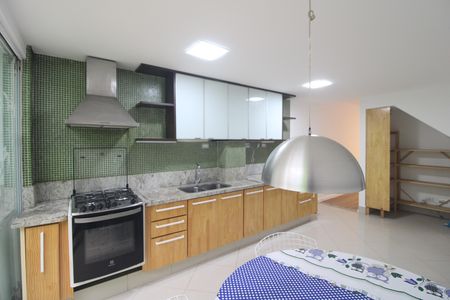 Casa de condomínio para alugar com 75m², 2 quartos e 2 vagasCozinha