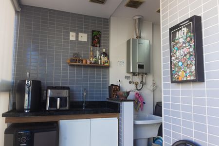 Apartamento à venda com 62m², 2 quartos e 1 vagaÁrea de Serviço