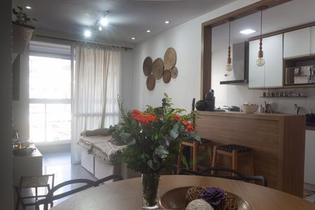 Apartamento à venda com 62m², 2 quartos e 1 vagaSala