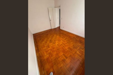 Apartamento à venda com 75m², 2 quartos e 1 vagaQuarto