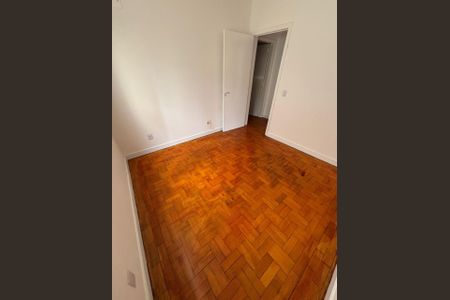 Apartamento à venda com 75m², 2 quartos e 1 vagaQuarto