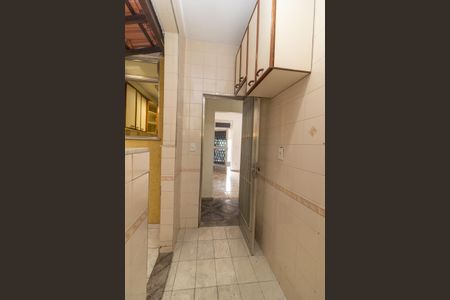 Apartamento à venda com 81m², 2 quartos e 1 vagaÁrea de Serviço