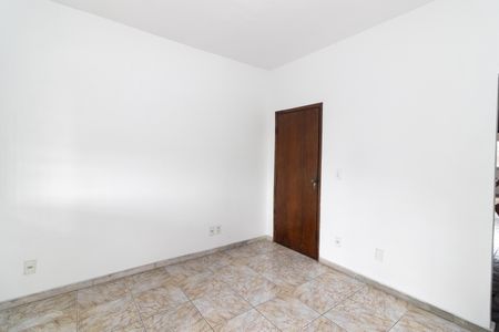 Apartamento à venda com 81m², 2 quartos e 1 vagaSala