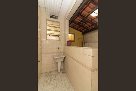 Apartamento à venda com 81m², 2 quartos e 1 vagaÁrea de Serviço