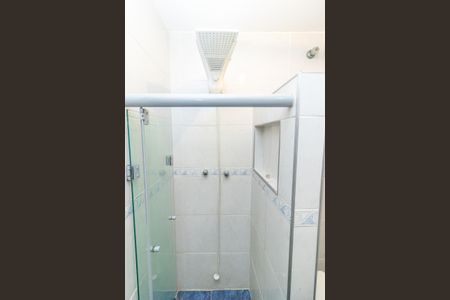 Apartamento à venda com 81m², 2 quartos e 1 vagaBanheiro Social