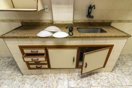 Apartamento à venda com 81m², 2 quartos e 1 vagaCozinha