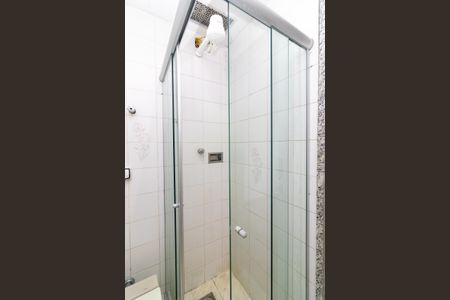 Apartamento à venda com 81m², 2 quartos e 1 vagaBanheiro da Suíte