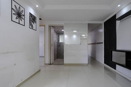 Apartamento para alugar com 46m², 2 quartos e 1 vagaSala
