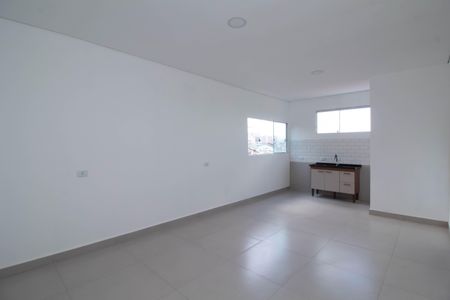 Sala de casa para alugar com 2 quartos, 90m² em Jardim Santa Mena, Guarulhos