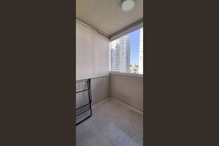 Apartamento para alugar com 60m², 3 quartos e 1 vagaSacada