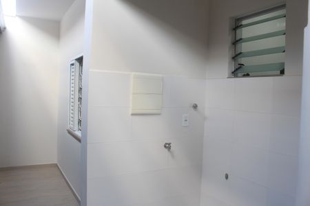 Casa para alugar com 58m², 1 quarto e sem vagaÁrea de Serviço