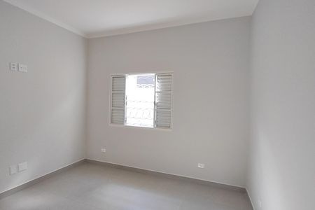 Casa para alugar com 58m², 1 quarto e sem vaga Casa para alugar com 58m², 1 quarto e sem vagaQuarto