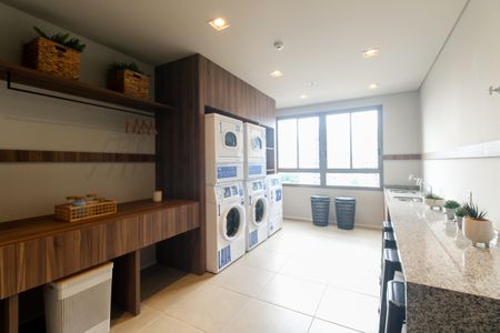 Studio à venda com 25m², 1 quarto e sem vaga Studio à venda com 25m², 1 quarto e sem vagaÁrea Comum - Lavanderia