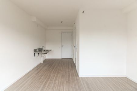 Studio à venda com 25m², 1 quarto e sem vaga Studio à venda com 25m², 1 quarto e sem vagaStudio - Quarto e Sala