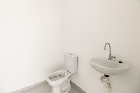 Banheiro  de kitnet/studio à venda com 1 quarto, 25m² em Penha de França, São Paulo