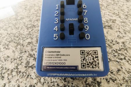 Studio à venda com 25m², 1 quarto e sem vaga Studio à venda com 25m², 1 quarto e sem vagaLockbox instalada