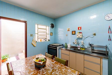 Casa à venda com 230m², 3 quartos e 2 vagasCozinha