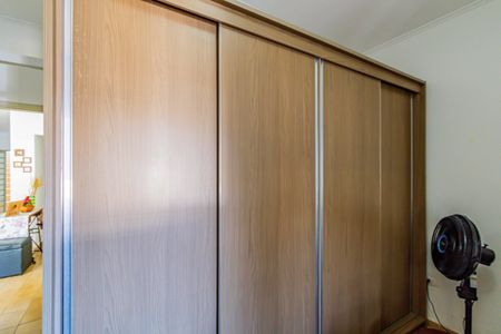 Casa à venda com 230m², 3 quartos e 2 vagasSuite