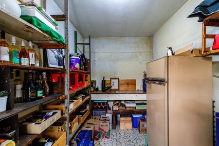 Casa à venda com 230m², 3 quartos e 2 vagasDepósito