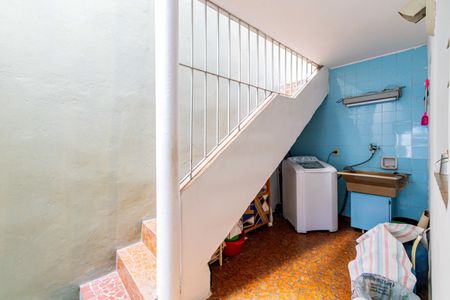 Casa à venda com 230m², 3 quartos e 2 vagasLavanderia