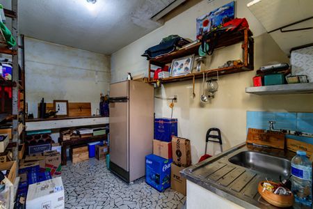 Casa à venda com 230m², 3 quartos e 2 vagasDepósito