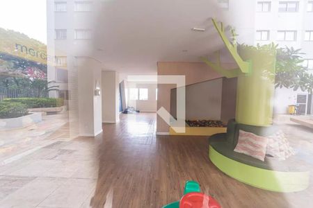 Apartamento à venda com 35m², 2 quartos e sem vagaárea comum