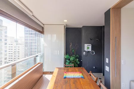 Apartamento para alugar com 47m², 1 quarto e 1 vaga Apartamento para alugar com 47m², 1 quarto e 1 vagaVaranda