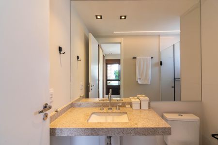 Apartamento para alugar com 47m², 1 quarto e 1 vaga Apartamento para alugar com 47m², 1 quarto e 1 vagaBanheiro da Suíte