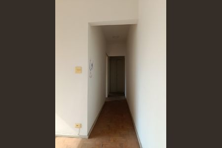 Apartamento à venda com 60m², 2 quartos e 1 vagaCorredor