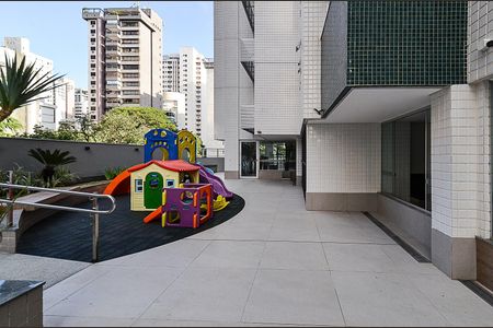 Apartamento à venda com 100m², 3 quartos e 2 vagasÁrea comum - Playground