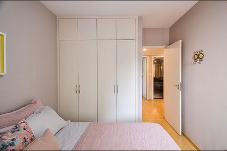 Apartamento à venda com 100m², 3 quartos e 2 vagasQuarto 1