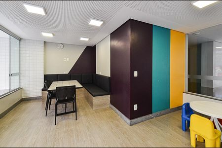 Apartamento à venda com 100m², 3 quartos e 2 vagasÁrea comum - Playground