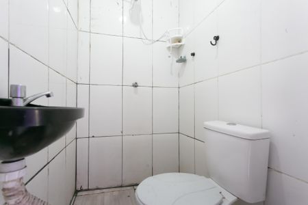 Casa à venda com 70m², 1 quarto e sem vagaBanheiro 