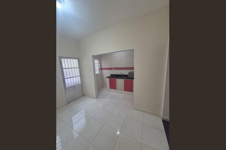 Casa à venda com 2 quartos, 131m² em Vila Maricy, Guarulhos