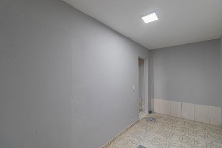 Casa para alugar com 25m², 1 quarto e sem vagaQuarto