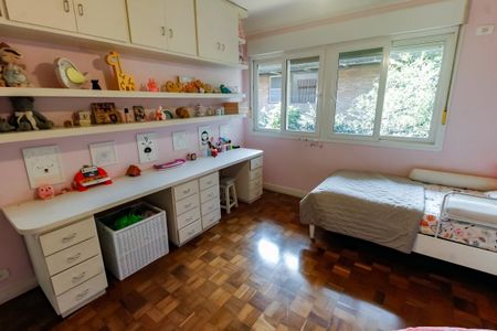 Casa à venda com 540m², 4 quartos e 4 vagasQuarto 2