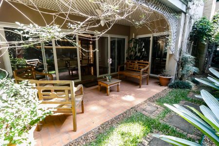 Casa à venda com 540m², 4 quartos e 4 vagasVaranda - Sala