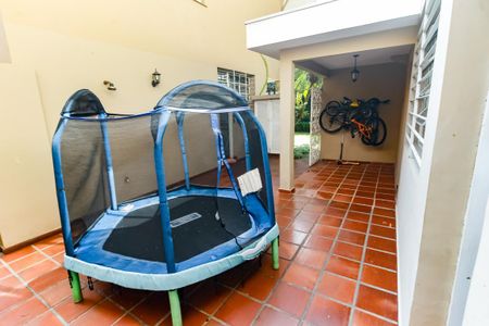 Casa à venda com 540m², 4 quartos e 4 vagasQuintal