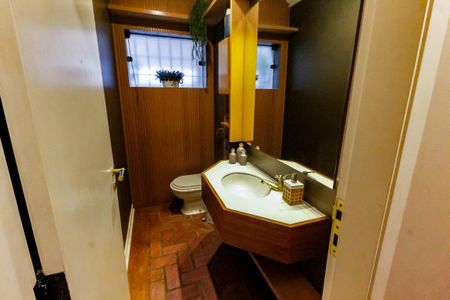 Casa à venda com 540m², 4 quartos e 4 vagasLavabo - 1