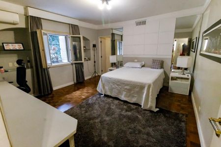 Casa à venda com 540m², 4 quartos e 4 vagasSuíte