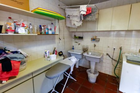 Casa à venda com 540m², 4 quartos e 4 vagasÁrea de Serviço
