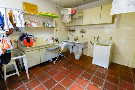 Casa à venda com 540m², 4 quartos e 4 vagasÁrea de Serviço