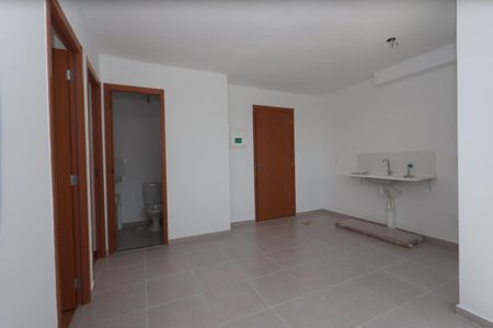 Sala de apartamento para alugar com 2 quartos, 37m² em Vila Antonieta, São Paulo