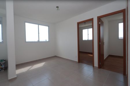 Sala de apartamento para alugar com 2 quartos, 37m² em Vila Antonieta, São Paulo