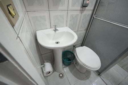 Casa para alugar com 120m², 2 quartos e 2 vagasSuíte
